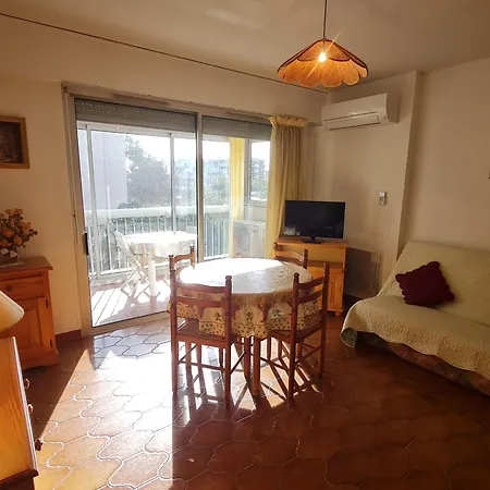 Climatise, Centre-ville, Proche Plage, Parking Prive - - Fr-1-780-5 *